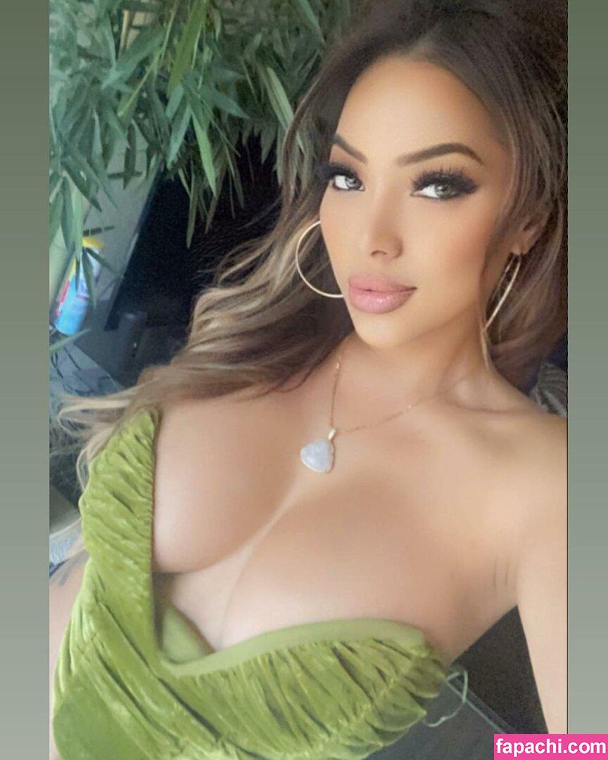 skylee143 / 143lisa_sky leaked nude photo #0002 from OnlyFans/Patreon