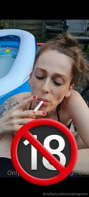 smokingmom leaked media #0023