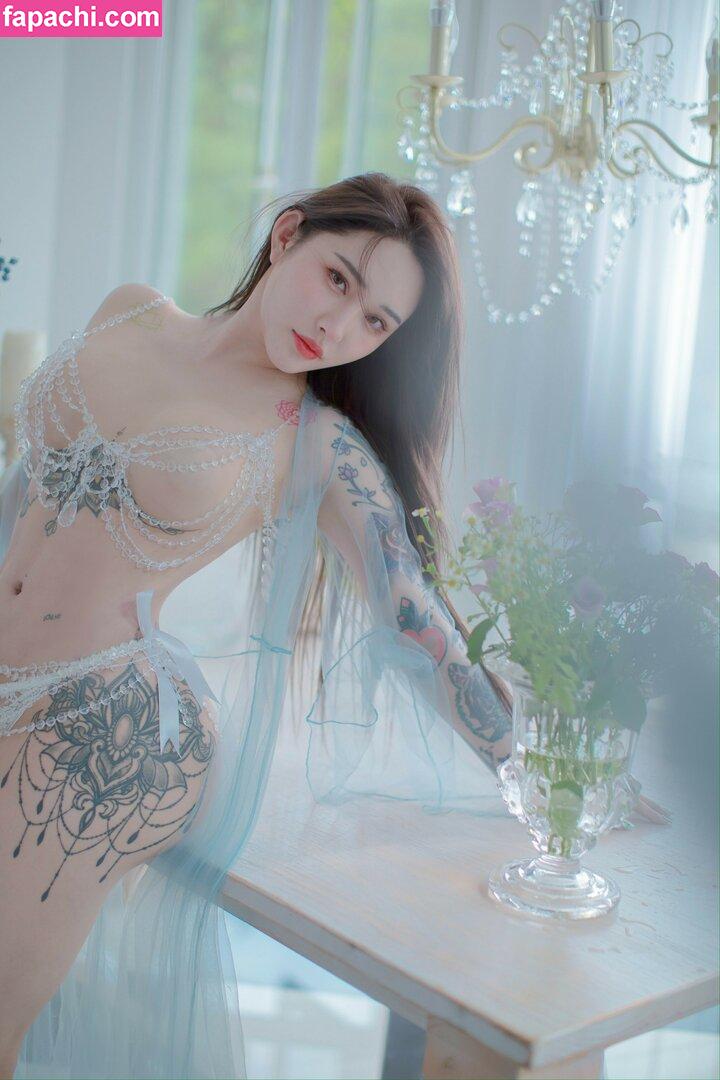 Songyuxin Hitomi / hitomi_official / songyuxin_hitomi leaked nude photo #0194 from OnlyFans/Patreon