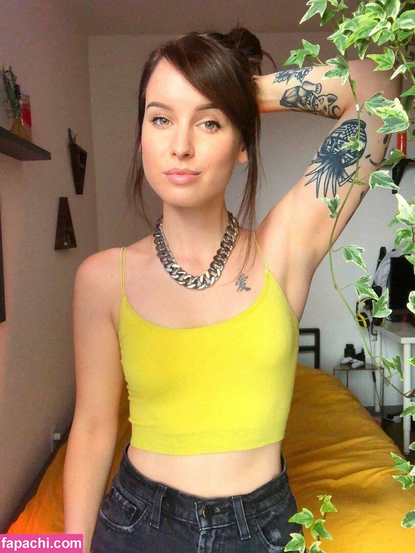 Sonja Reid / OMGitsfirefoxx leaked nude photo #0037 from OnlyFans/Patreon