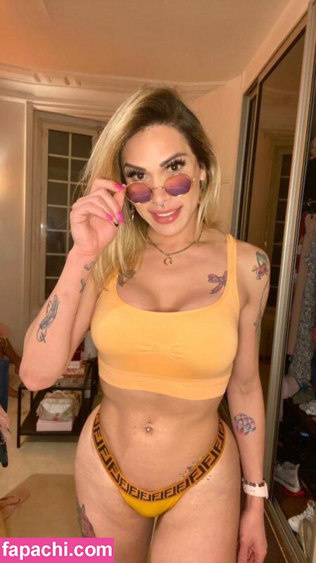 Sophia Ferraz / sophiaferraz25 / sophiaferraz_real leaked nude photo #0001 from OnlyFans/Patreon