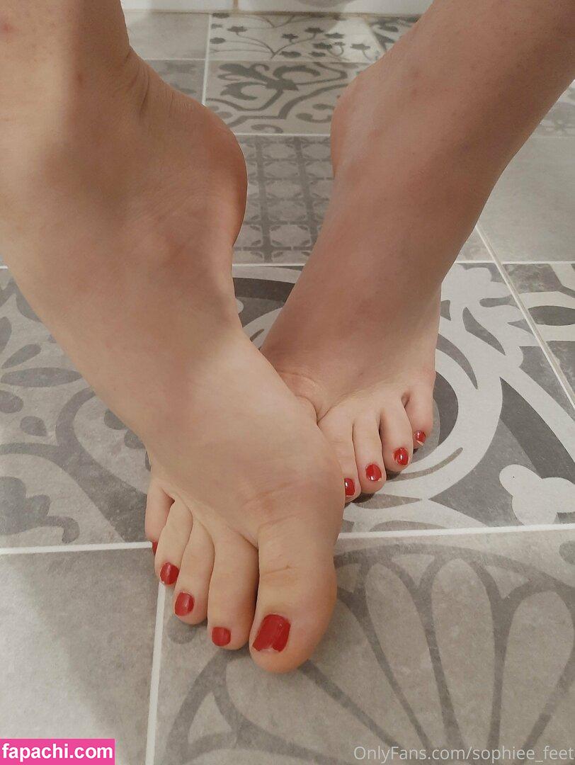 sophiee_feet / _sophiee_louisee leaked nude photo #0004 from OnlyFans/Patreon