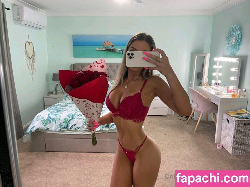 sophlouisaa / Sophie Burness / sophburness leaked nude photo #0014 from OnlyFans/Patreon