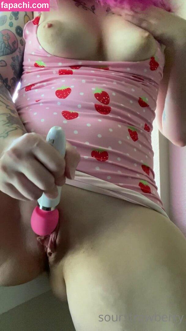 Sour Strawberry / sour_strawberry / sourstrawberry / sourxstrawberry leaked nude photo #0011 from OnlyFans/Patreon