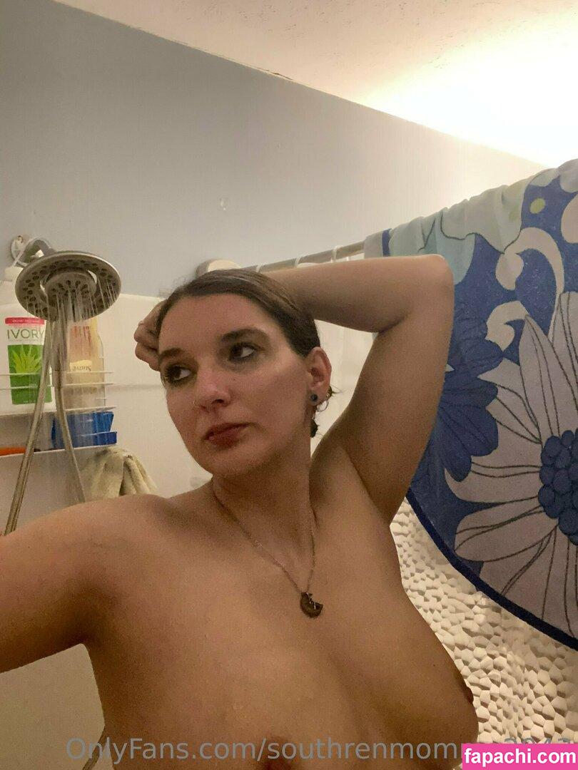 southrenmomma2043 / r_o_w_z leaked nude photo #0010 from OnlyFans/Patreon