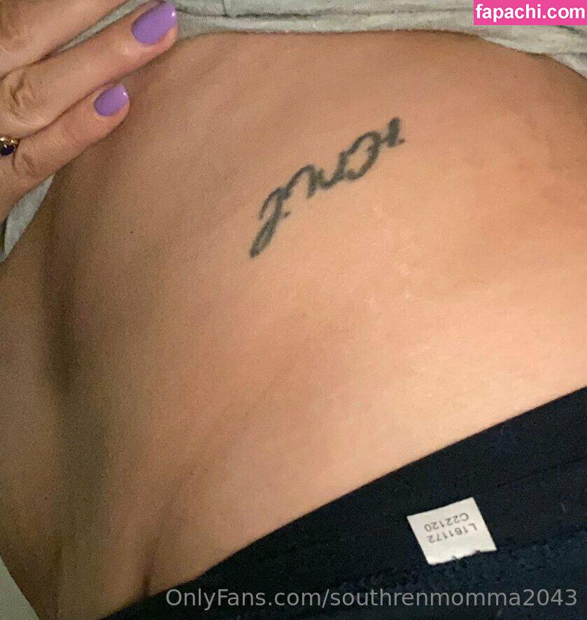 southrenmomma2043 / r_o_w_z leaked nude photo #0022 from OnlyFans/Patreon