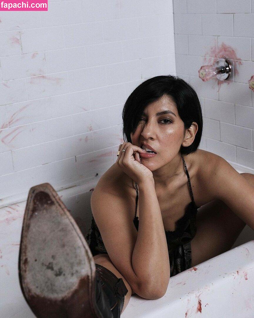 Stephanie Beatriz / Rosa Diaz / bellasramos / iamstephbeatz / stephaniebeatriz leaked nude photo #0043 from OnlyFans/Patreon