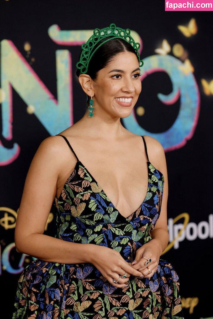 Stephanie Beatriz / Rosa Diaz / bellasramos / iamstephbeatz / stephaniebeatriz leaked nude photo #0119 from OnlyFans/Patreon