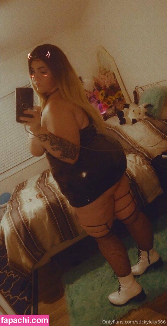 stickyicky666 / cheymariephotography leaked nude photo #0007 from OnlyFans/Patreon