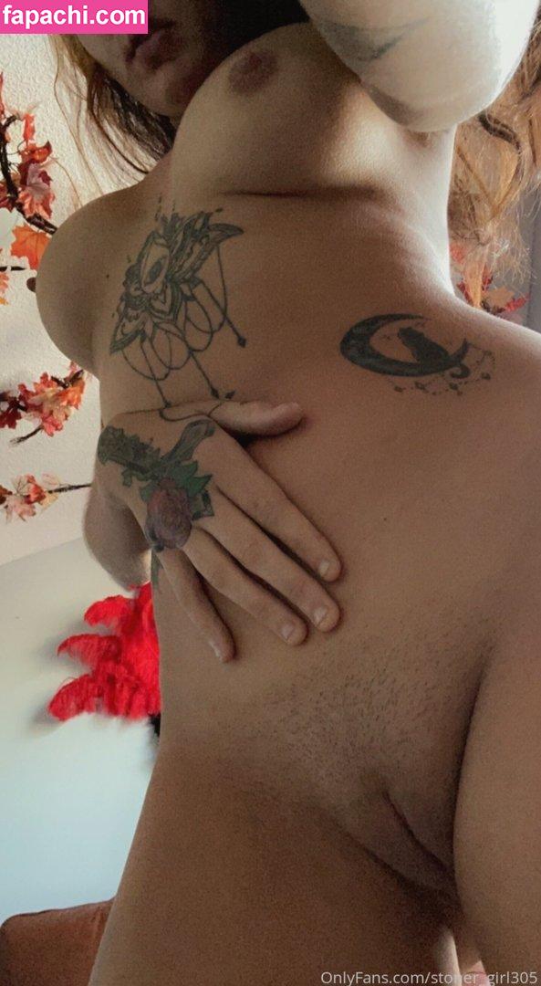 Stoner_girl305 / Baby_gotback102 / Lolfuckit101 / cait_bear435 leaked nude photo #0020 from OnlyFans/Patreon