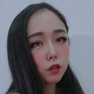 strawberry_soju_princess avatar
