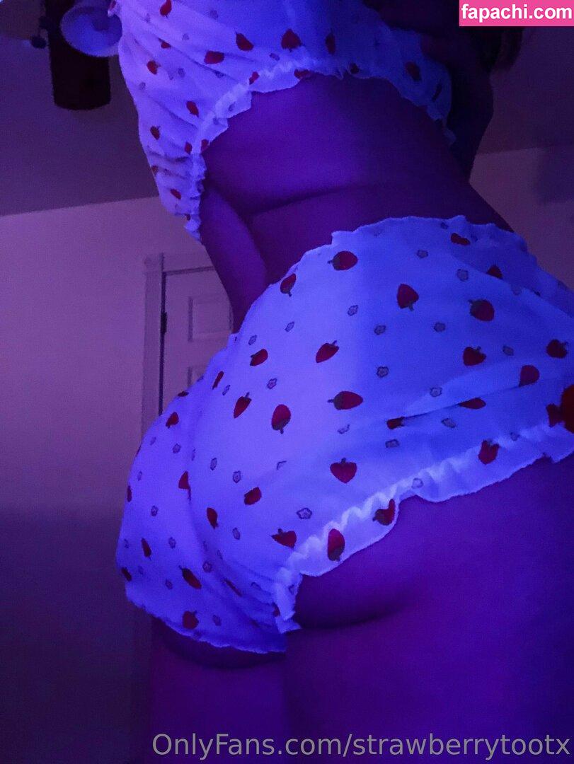 strawberrytootx / Strawberrytootsx / strawberrytootsiee leaked nude photo #0075 from OnlyFans/Patreon