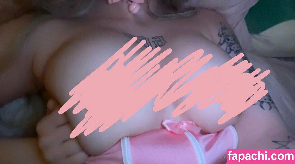 strawberrywolfgirl / scruffydoomergirl leaked nude photo #0029 from OnlyFans/Patreon