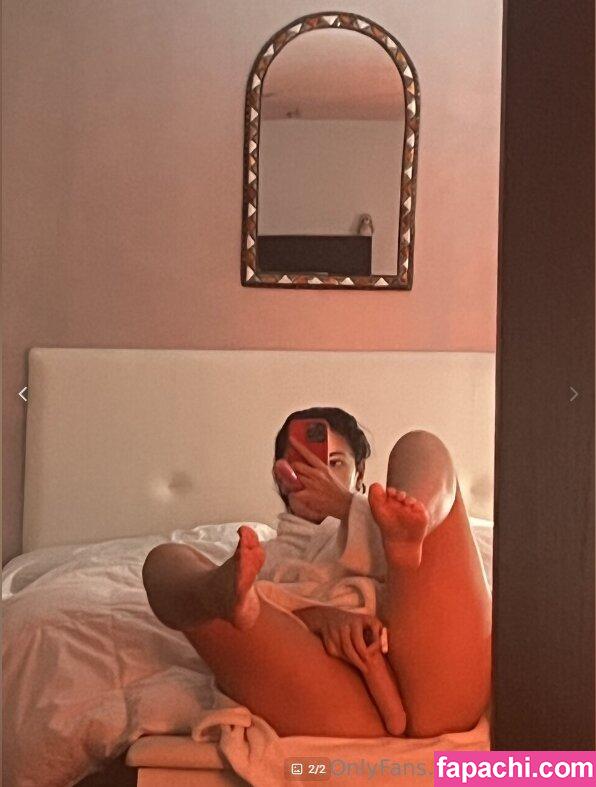 Suecuk / AcidGirlSue / Suesalvia / ThatGirlSue leaked nude photo #0056 from OnlyFans/Patreon