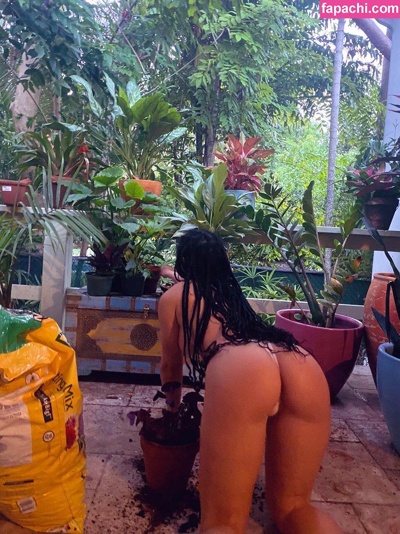 sugosucco / mayarose6969 / myarose77 leaked nude photo #0003 from OnlyFans/Patreon