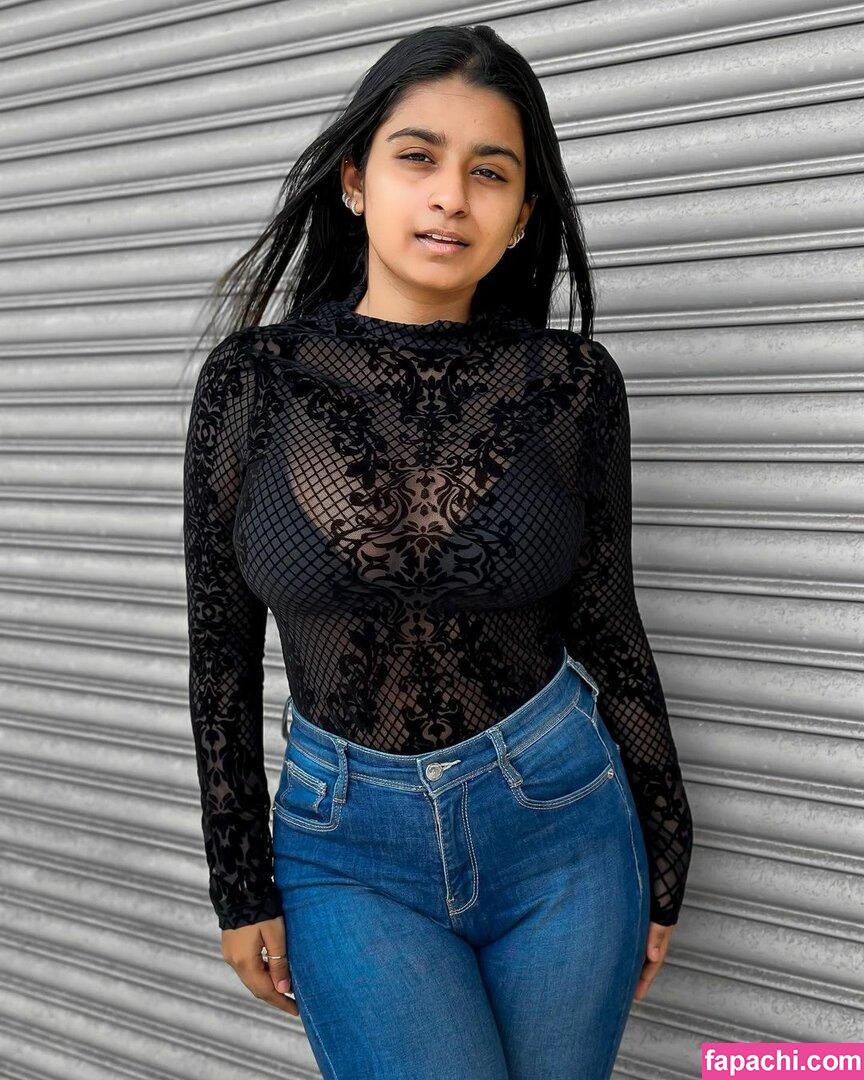 Suhana Khan / __suhuuu__ leaked nude photo #0056 from OnlyFans/Patreon