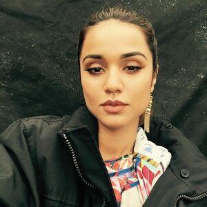 Summer Bishil leaked media #0042