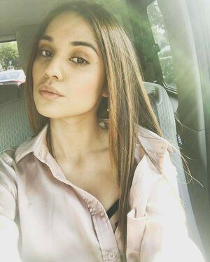 Summer Bishil leaked media #0071