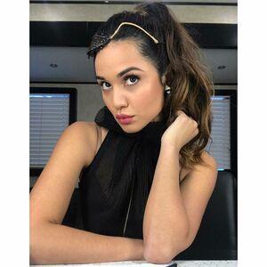 Summer Bishil leaked media #0109