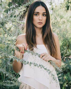 Summer Bishil leaked media #0116