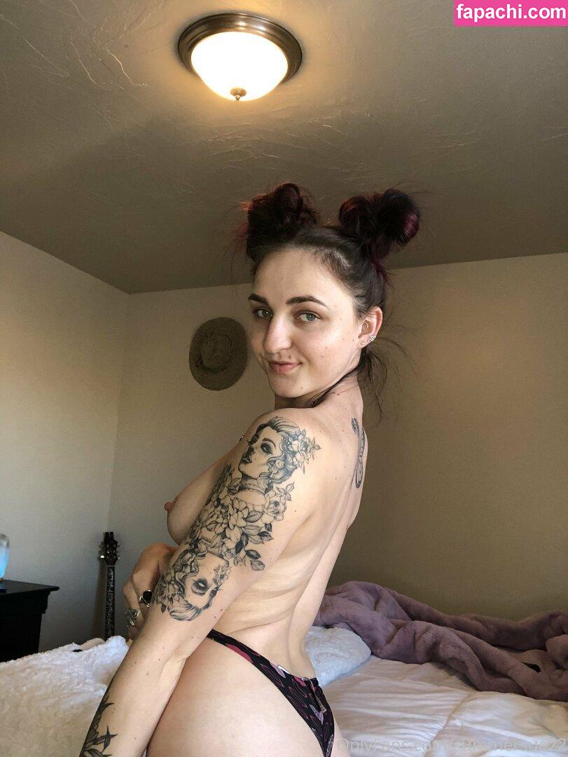 summersue22 / translucentflow leaked nude photo #0057 from OnlyFans/Patreon