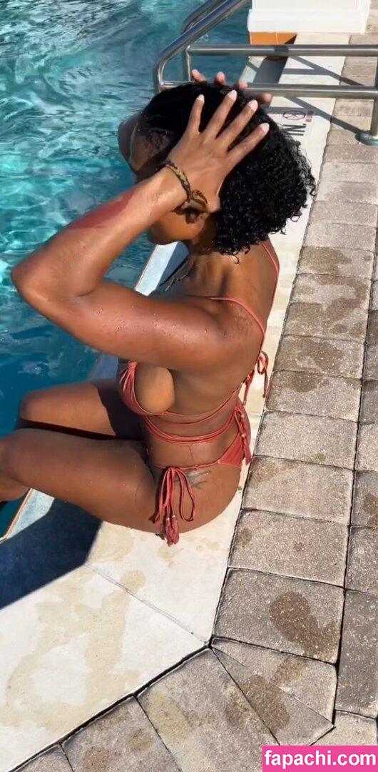 Suni Sweeney / Suni / suni.sweeney_ / sunnysuicide666 leaked nude photo #0003 from OnlyFans/Patreon