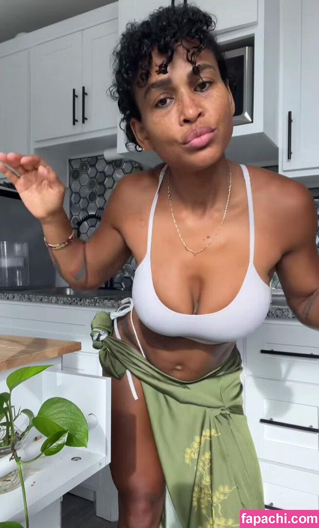 Suni Sweeney / Suni / suni.sweeney_ / sunnysuicide666 leaked nude photo #0006 from OnlyFans/Patreon