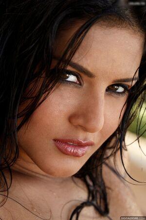 Sunny Leone leaked media #0418