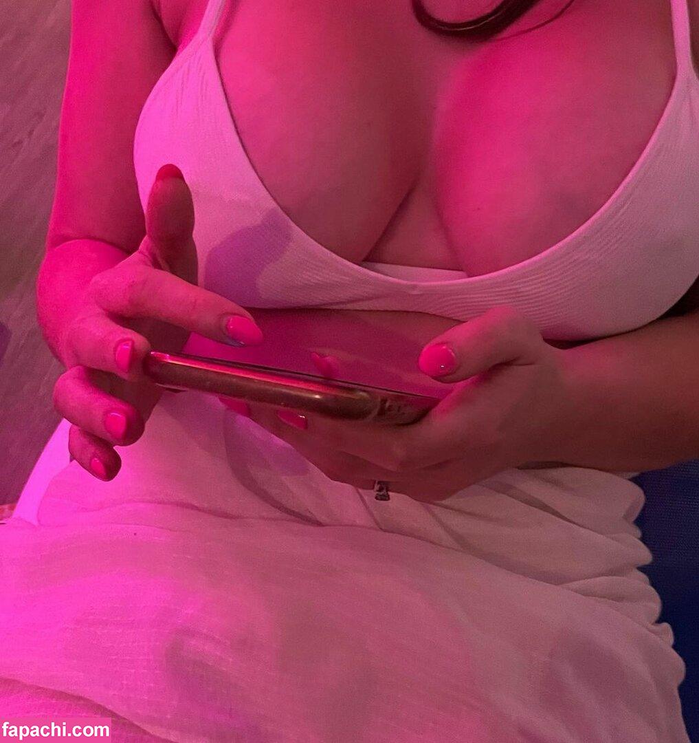 Susan / onebadmilf / onebadwife leaked nude photo #0105 from OnlyFans/Patreon
