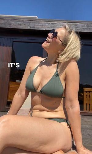 Suzanne Shaw leaked media #0001