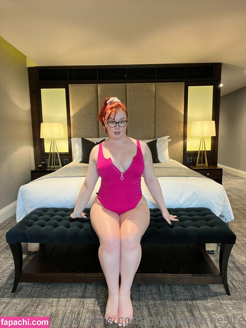 sweetlucysfreepage / gottaluvwsp leaked nude photo #0006 from OnlyFans/Patreon