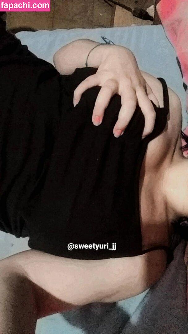 SweetYuri / sweetyuri__jj / sweetyuri_jj leaked nude photo #0007 from OnlyFans/Patreon