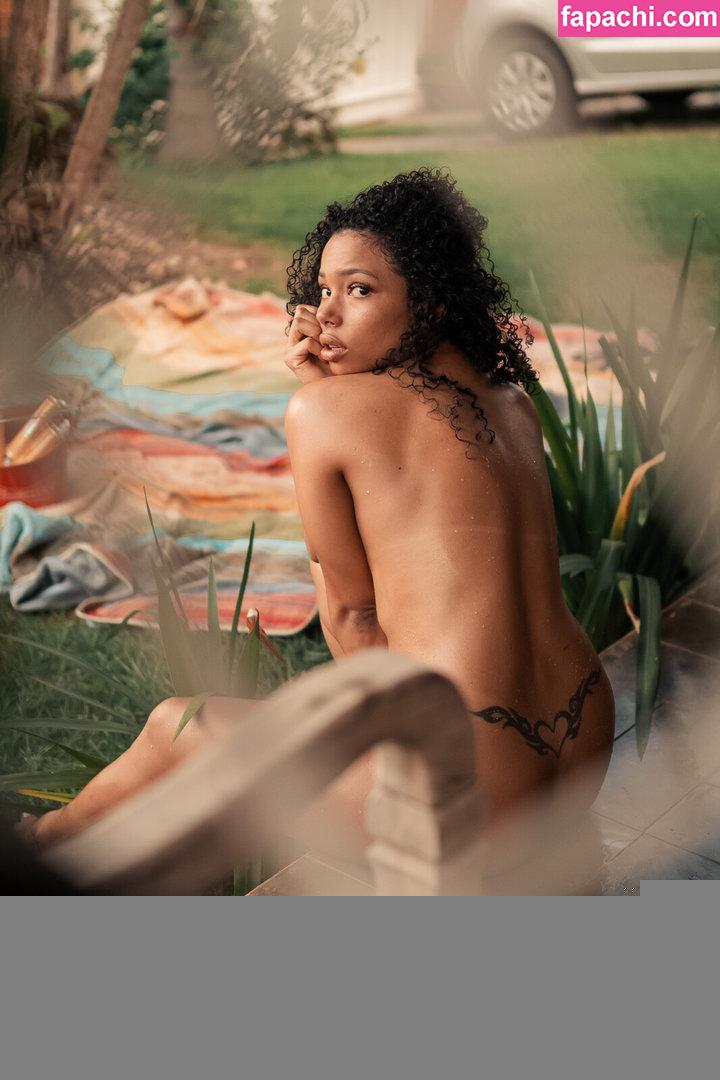 Tarcila Alves / jessicaalvesuk / tarcila_alves leaked nude photo #0067 from OnlyFans/Patreon