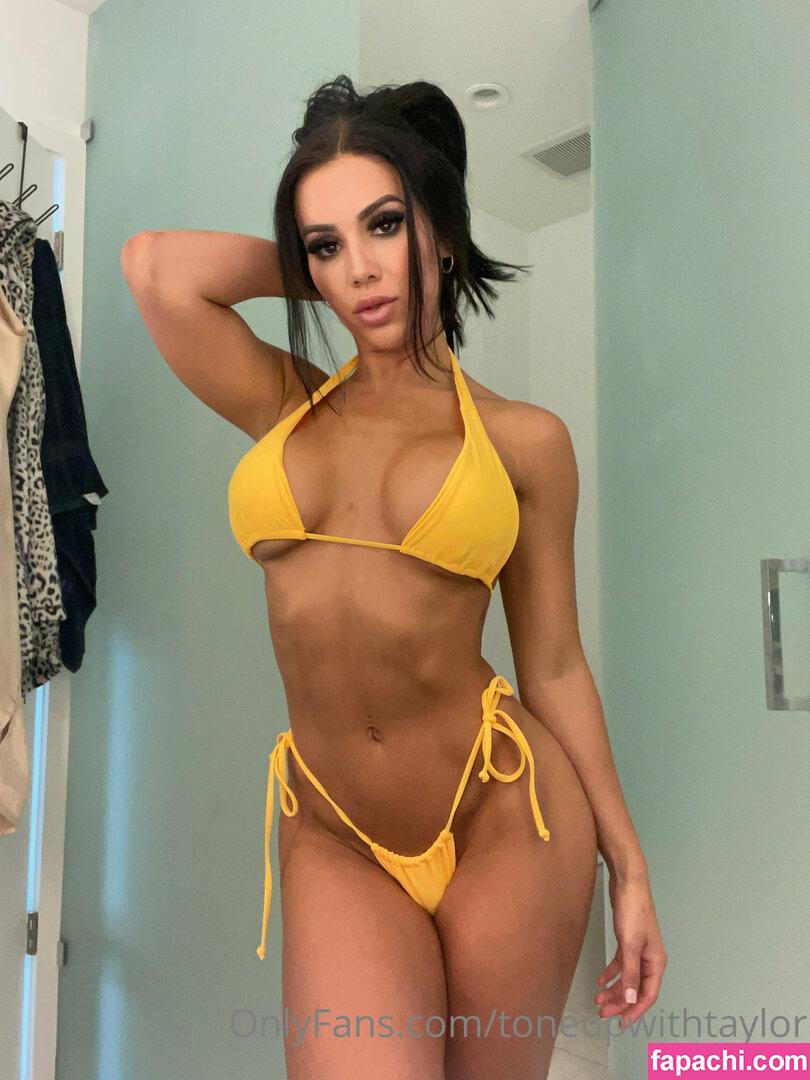 Taylor DeFazio / taylordefazio / toneupwithtaylor leaked nude photo #0003 from OnlyFans/Patreon