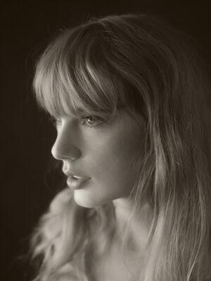 Taylor Swift leaked media #4194