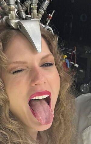 Taylor Swift leaked media #4197