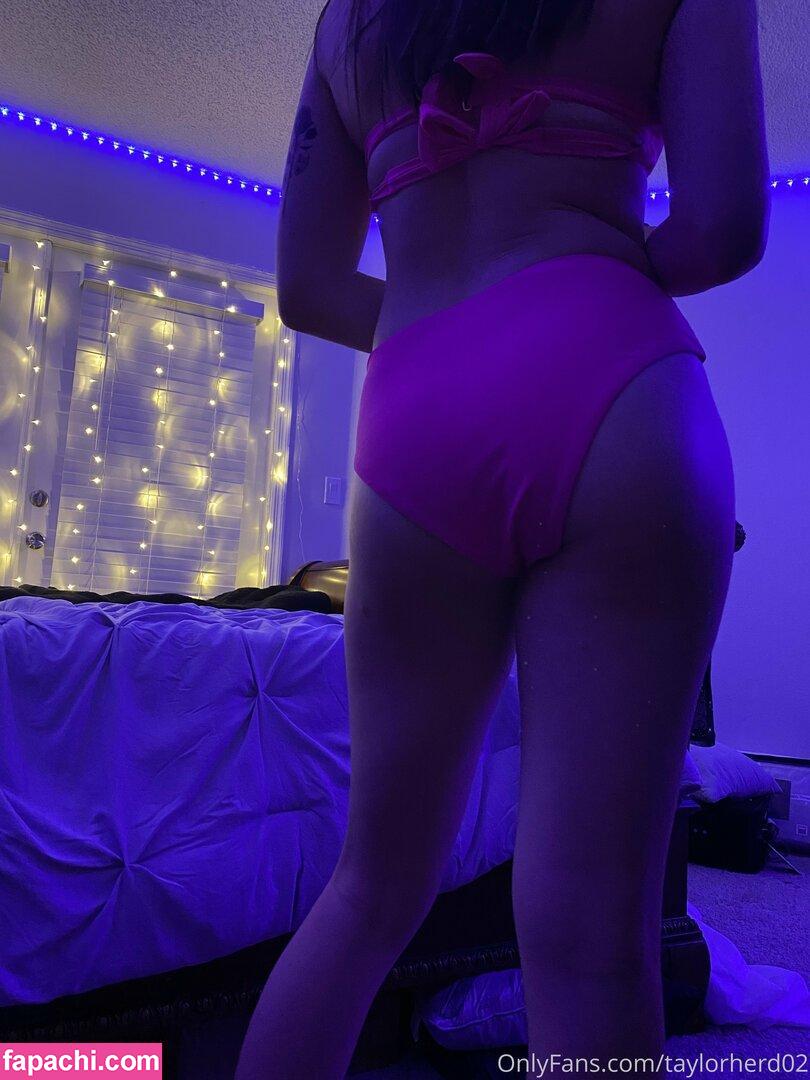 taylorherd02 / queen_tayyy_ leaked nude photo #0116 from OnlyFans/Patreon