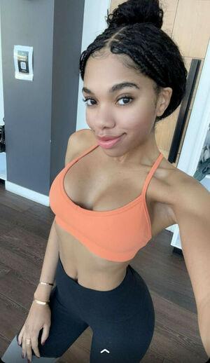 Teala Dunn leaked media #0375