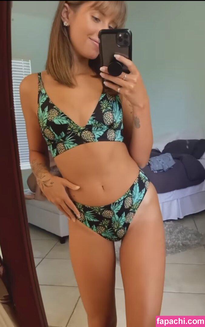 thatpineapplegirl / Emily Zeck / lilpineapplegirl leaked nude photo #0014 from OnlyFans/Patreon