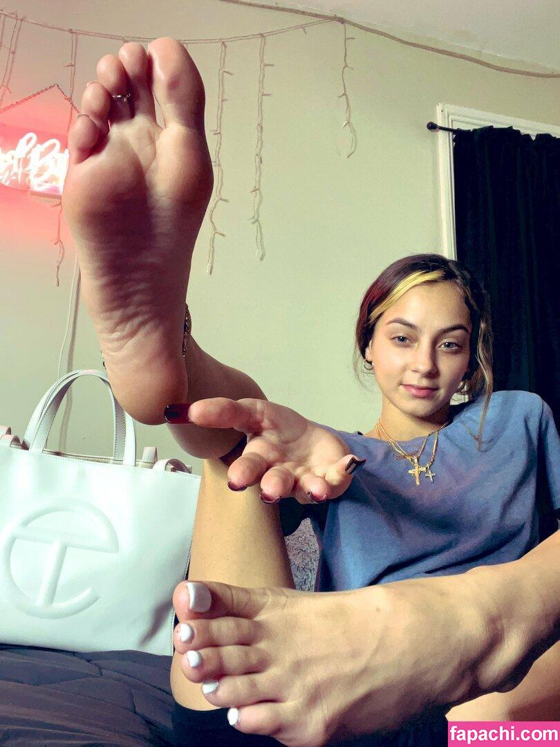 therealraneesax / footprincessx1 / therealraneesa leaked nude photo #0015 from OnlyFans/Patreon