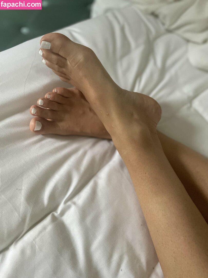 Theresa Edward / officialteresaedwards / pixiefeet76 leaked nude photo #0011 from OnlyFans/Patreon