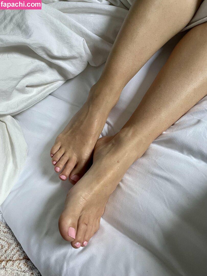 Theresa Edward / officialteresaedwards / pixiefeet76 leaked nude photo #0030 from OnlyFans/Patreon
