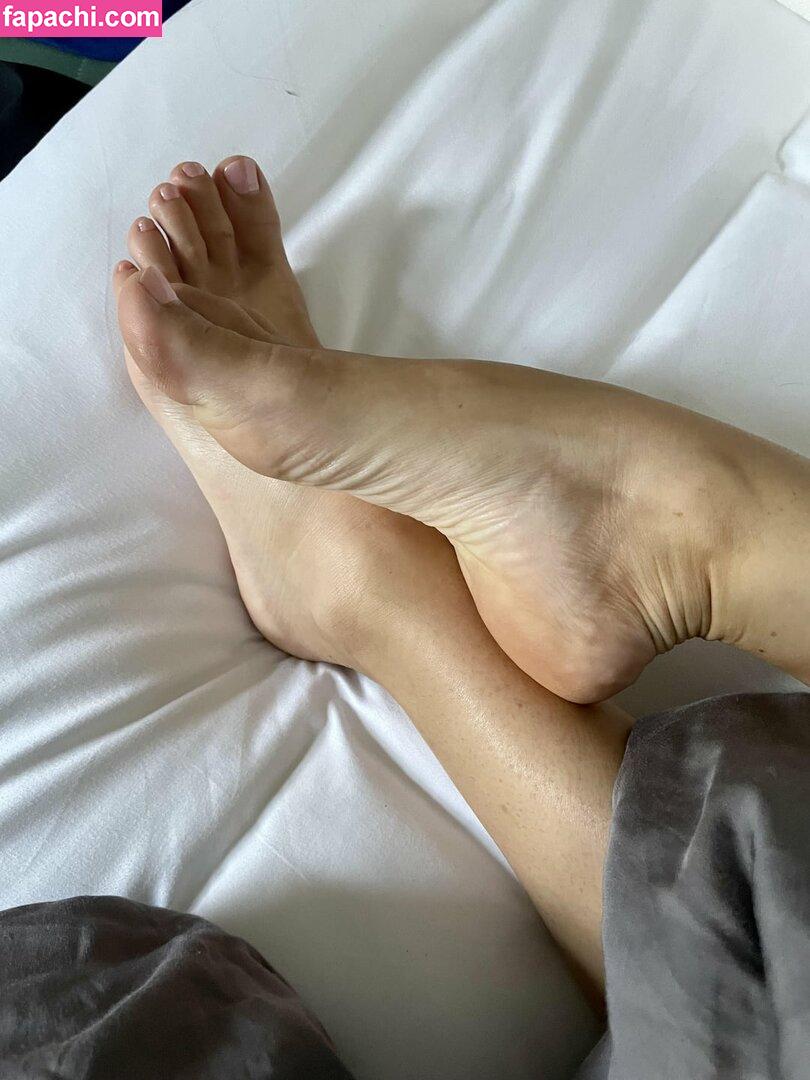 Theresa Edward / officialteresaedwards / pixiefeet76 leaked nude photo #0048 from OnlyFans/Patreon