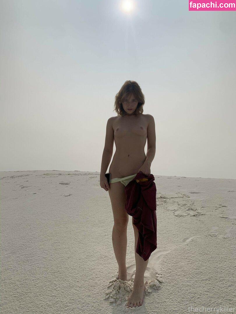 thestrawberrybutcher / SuzieSon / charlieisomething / mymotherfvckedmickjagger leaked nude photo #0060 from OnlyFans/Patreon