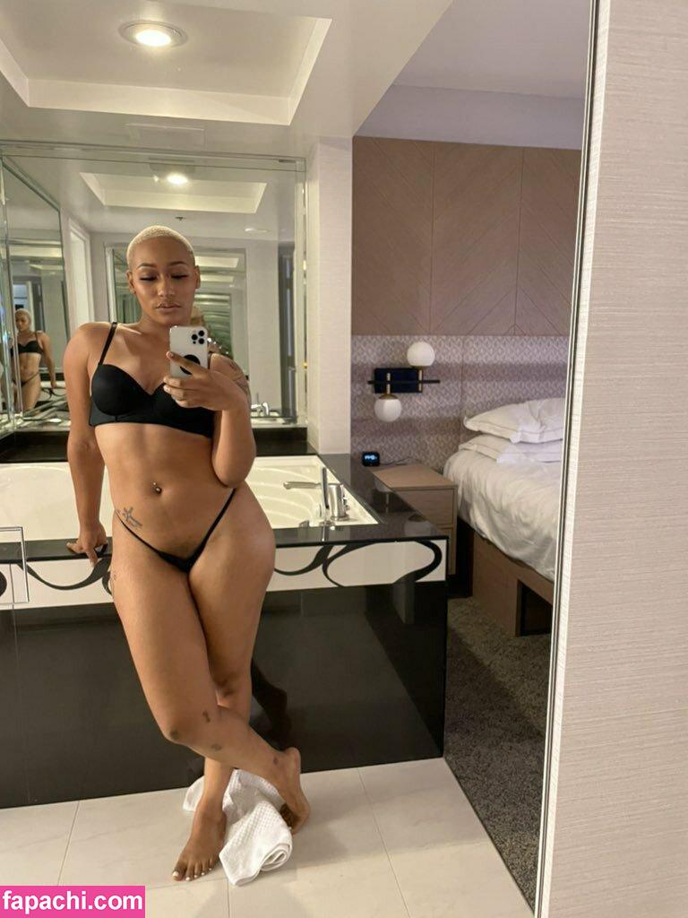 thickassdaphne leaked nude photo #0024 from OnlyFans/Patreon