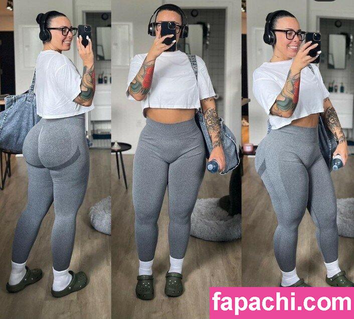 Thickfrenchie leaked nude photo #0018 from OnlyFans/Patreon