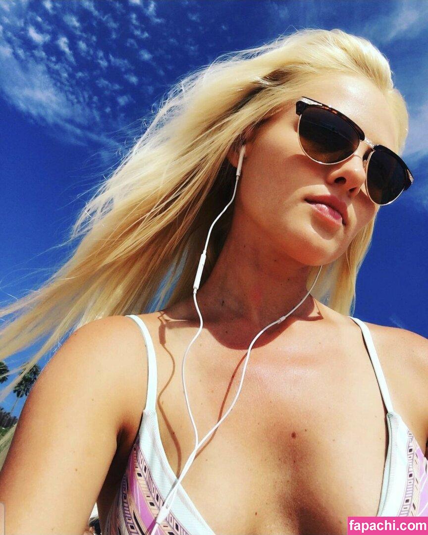 Tomi Lahren / lahrenlemons / tomilahren leaked nude photo #0051 from OnlyFans/Patreon