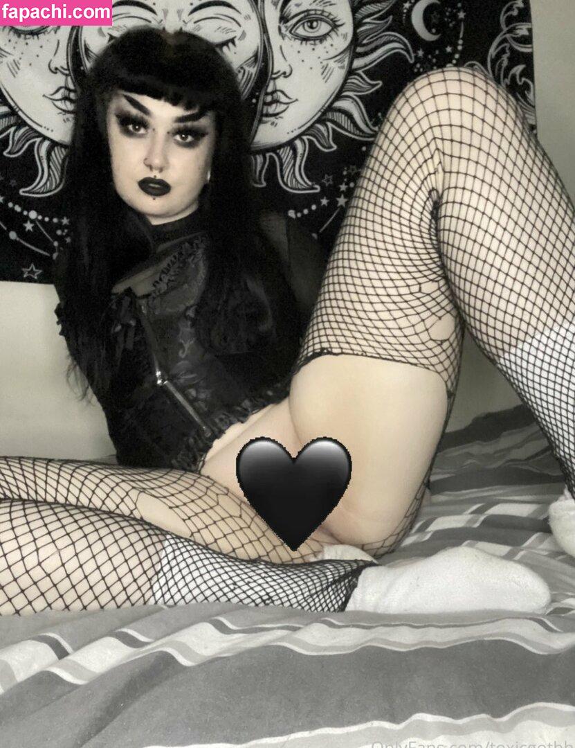 Toxicgothh / httpfailll / pyxiebell leaked nude photo #0002 from OnlyFans/Patreon