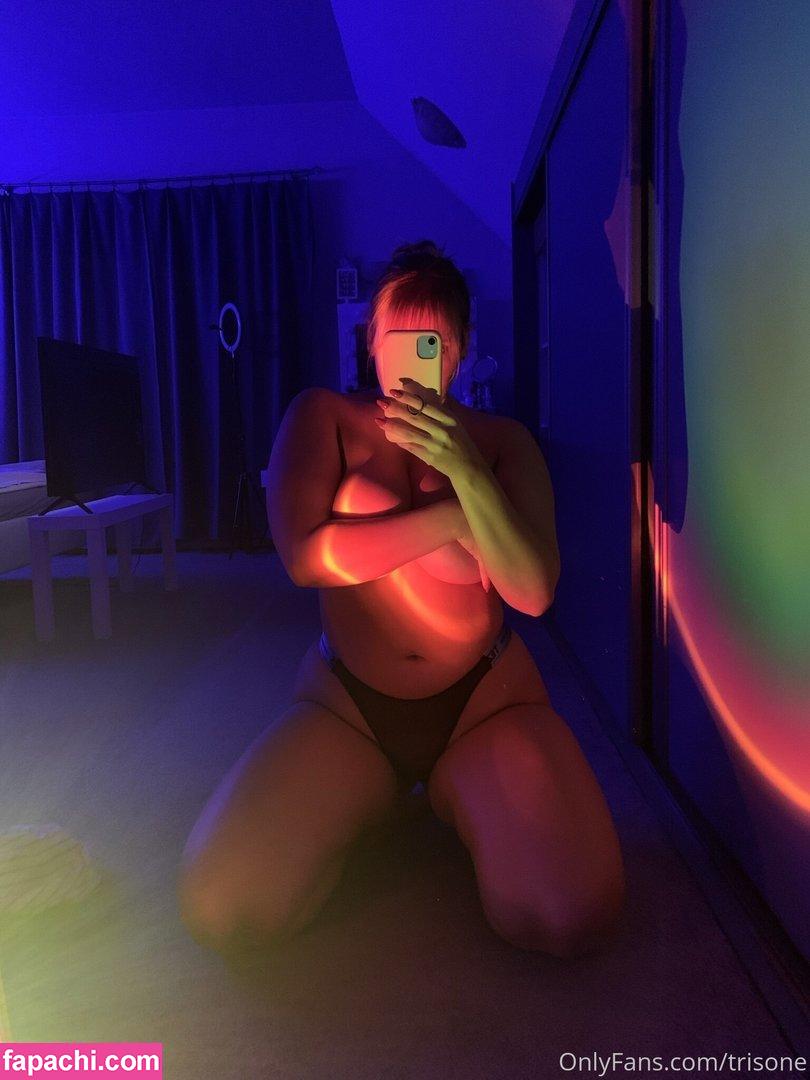 Trisone / thixchix / triswoodlands leaked nude photo #0009 from OnlyFans/Patreon