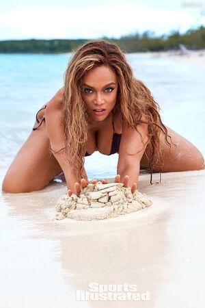 Tyra Banks leaked media #0246